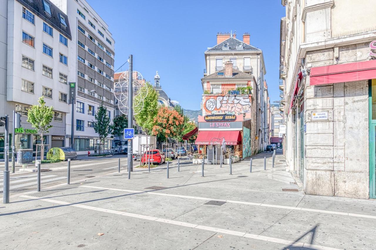 Le Petit Parfait Confort Gare Hamac Netflix Grenoble Luaran gambar